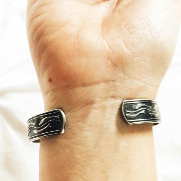 Novica Sterling Silver Fish Cuff Bracelet - Picture 3 of 7